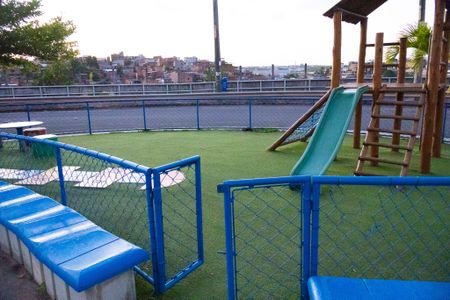 Apartamento para alugar com 54m², 2 quartos e 1 vaga Apartamento para alugar com 54m², 2 quartos e 1 vagaÁrea comum - Playground