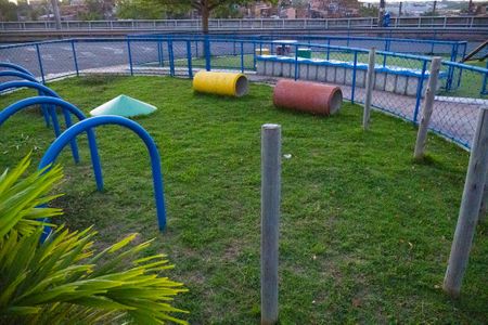 Apartamento para alugar com 54m², 2 quartos e 1 vaga Apartamento para alugar com 54m², 2 quartos e 1 vagaAREA PET