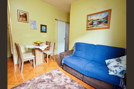 Sala de apartamento à venda com 2 quartos, 70m² em Granja de Freitas, Belo Horizonte