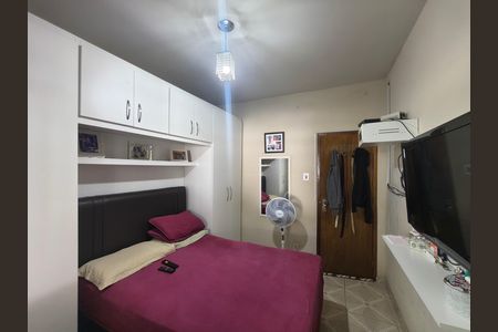 Casa à venda com 525m², 2 quartos e 3 vagas Casa à venda com 525m², 2 quartos e 3 vagasQuarto 2