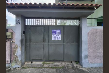 Casa à venda com 525m², 2 quartos e 3 vagas Casa à venda com 525m², 2 quartos e 3 vagasFachada da Casa