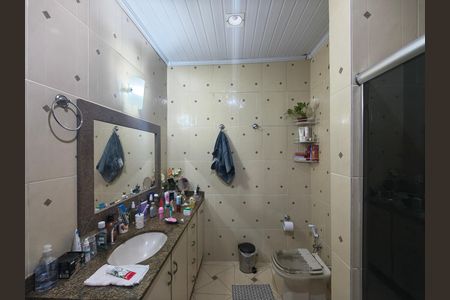 Casa à venda com 525m², 2 quartos e 3 vagas Casa à venda com 525m², 2 quartos e 3 vagasBanheiro Social