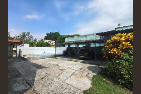 Casa à venda com 525m², 2 quartos e 3 vagas Casa à venda com 525m², 2 quartos e 3 vagasVaranda / Quintal