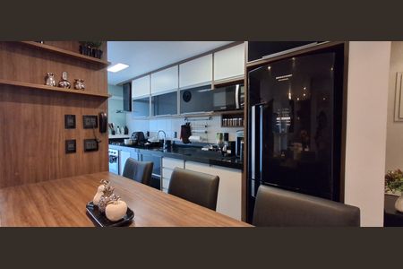 Apartamento à venda com 92m², 3 quartos e 2 vagasCozinha 