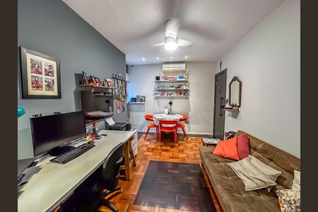 Apartamento para alugar com 120m², 3 quartos e sem vaga