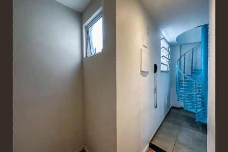 Apartamento para alugar com 120m², 3 quartos e sem vaga