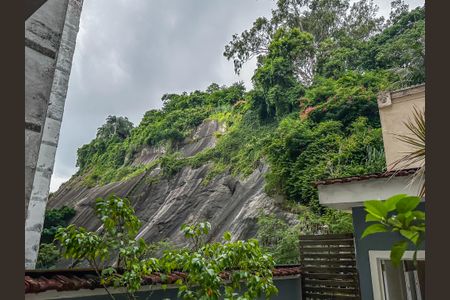 Apartamento para alugar com 120m², 3 quartos e sem vaga