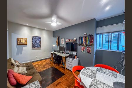 Apartamento para alugar com 120m², 3 quartos e sem vaga