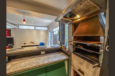 Apartamento para alugar com 120m², 3 quartos e sem vaga