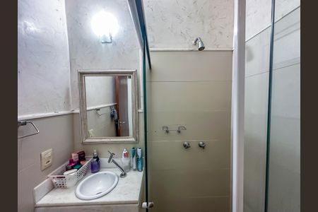 Apartamento para alugar com 120m², 3 quartos e sem vaga