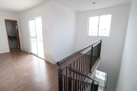 Apartamento para alugar com 104m², 2 quartos e 2 vagasCobertura Sala