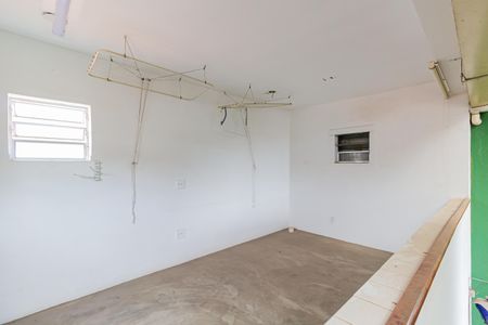 Casa à venda com 130m², 2 quartos e 2 vagasÁrea de Serviço
