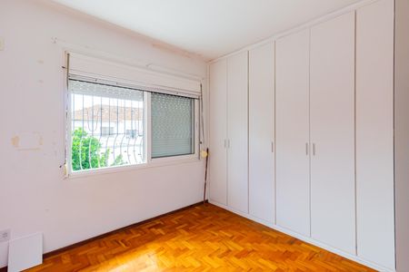 Casa à venda com 130m², 2 quartos e 2 vagasQuarto