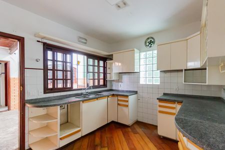 Casa à venda com 130m², 2 quartos e 2 vagasCozinha