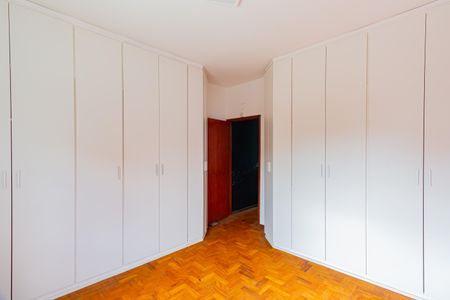 Casa à venda com 130m², 2 quartos e 2 vagasQuarto
