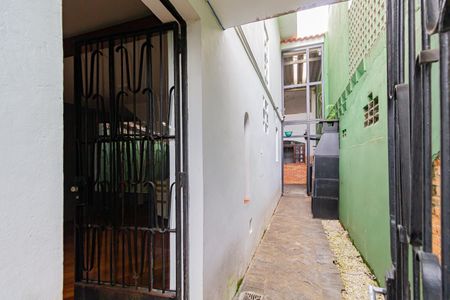 Casa à venda com 130m², 2 quartos e 2 vagasEntrada