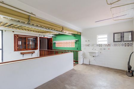 Casa à venda com 130m², 2 quartos e 2 vagasÁrea de Serviço
