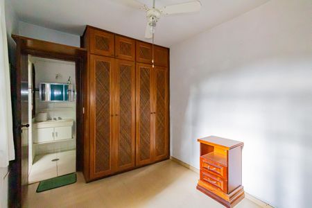 Casa à venda com 130m², 2 quartos e 2 vagasSuíte