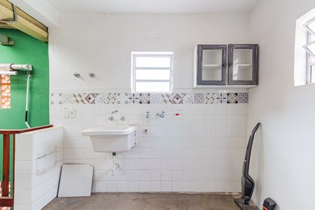 Casa à venda com 130m², 2 quartos e 2 vagasDetalhe da area de serviço