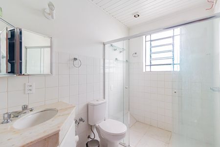 Casa à venda com 130m², 2 quartos e 2 vagasBanheiro