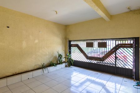 Casa à venda com 160m², 3 quartos e 2 vagas