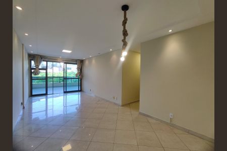 Sala de apartamento à venda com 3 quartos, 117m² em Recreio dos Bandeirantes, Rio de Janeiro