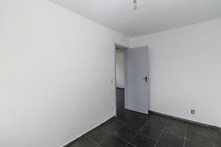 Quarto 1 de apartamento para alugar com 2 quartos, 55m² em Realengo, Rio de Janeiro