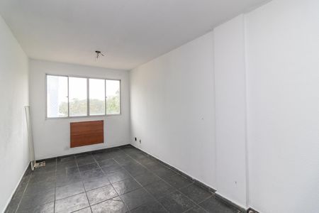 Sala de apartamento para alugar com 2 quartos, 55m² em Realengo, Rio de Janeiro