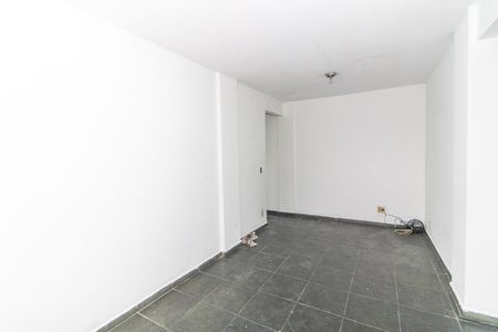 Sala de apartamento para alugar com 2 quartos, 55m² em Realengo, Rio de Janeiro