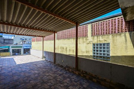 Casa à venda com 160m², 2 quartos e 2 vagasTerraço 