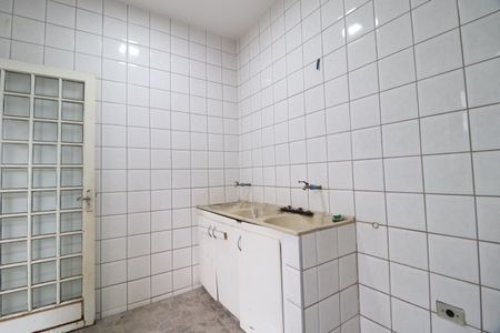 Casa para alugar com 300m², 4 quartos e 2 vagasÁrea de Serviço
