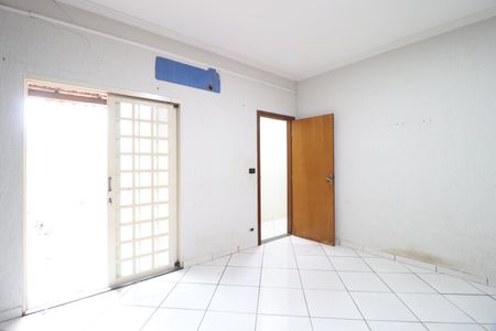 Casa para alugar com 300m², 4 quartos e 2 vagasQuarto 3 - Suíte