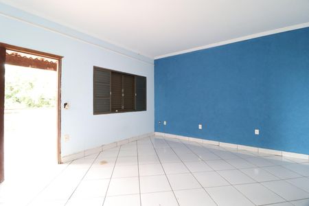 Casa para alugar com 300m², 4 quartos e 2 vagasQuarto 4