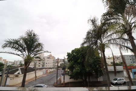 Casa para alugar com 300m², 4 quartos e 2 vagasVista