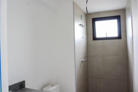 Apartamento à venda com 184m², 3 quartos e 2 vagasBanheiro Quarto 3
