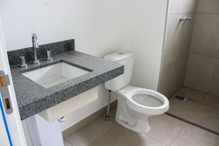 Apartamento à venda com 184m², 3 quartos e 2 vagasBanheiro Quarto 3