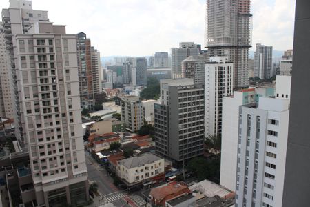 Apartamento à venda com 184m², 3 quartos e 2 vagasVista da Suíte 2