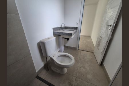 Apartamento à venda com 184m², 3 quartos e 2 vagas Apartamento à venda com 184m², 3 quartos e 2 vagas1º Banheiro da Suíte 1