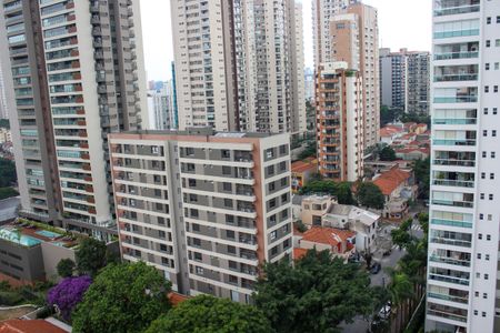 Apartamento à venda com 184m², 3 quartos e 2 vagasVista da Suíte 1