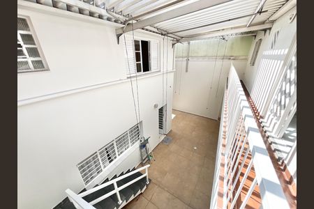 Casa para alugar com 300m², 5 quartos e 5 vagas Casa para alugar com 300m², 5 quartos e 5 vagasTeto do Quintal aberto