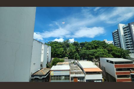 Apartamento para alugar com 60m², 1 quarto e 1 vaga Apartamento para alugar com 60m², 1 quarto e 1 vagaSala - Vista