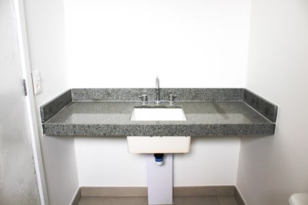 Apartamento à venda com 184m², 3 quartos e 2 vagasBanheiro Quarto 2