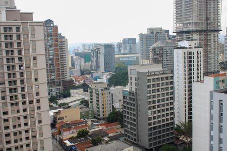 Apartamento à venda com 184m², 3 quartos e 2 vagasVista do Quarto 2