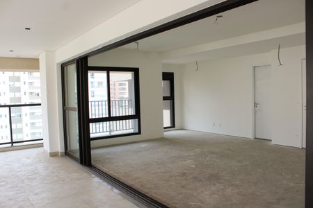 Apartamento à venda com 184m², 3 quartos e 2 vagasSala