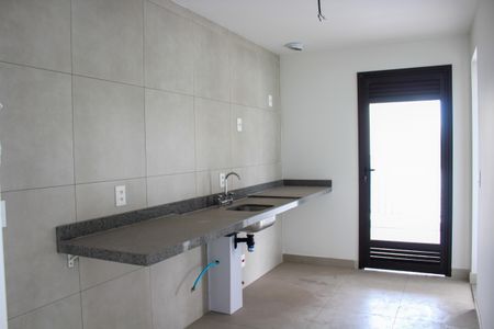 Apartamento à venda com 184m², 3 quartos e 2 vagasCozinha