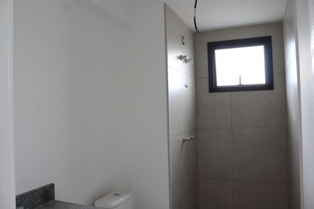 Apartamento à venda com 184m², 3 quartos e 2 vagasBanheiro Quarto 3