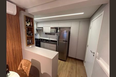 Apartamento à venda com 60m², 2 quartos e 3 vagasFoto 03