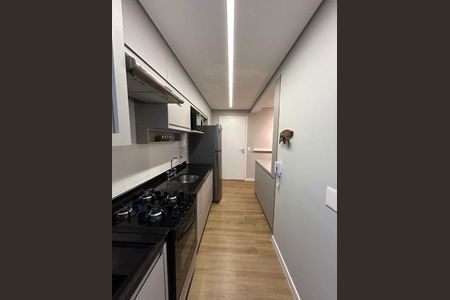 Apartamento à venda com 60m², 2 quartos e 3 vagasFoto 02