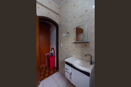 Casa à venda com 154m², 2 quartos e 2 vagasBanheiro 2