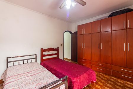 Casa à venda com 154m², 2 quartos e 2 vagasQuarto 2